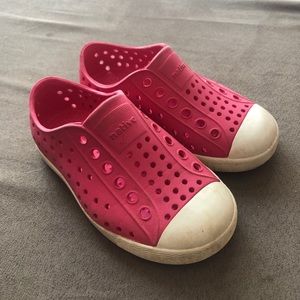 Size C7 toddler Natives. Good condition worn a couple of times
